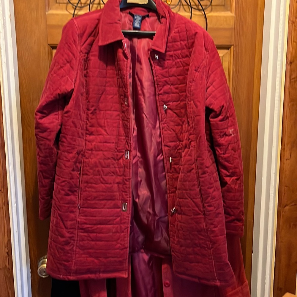 Vintage Red quilted hip-length jacket